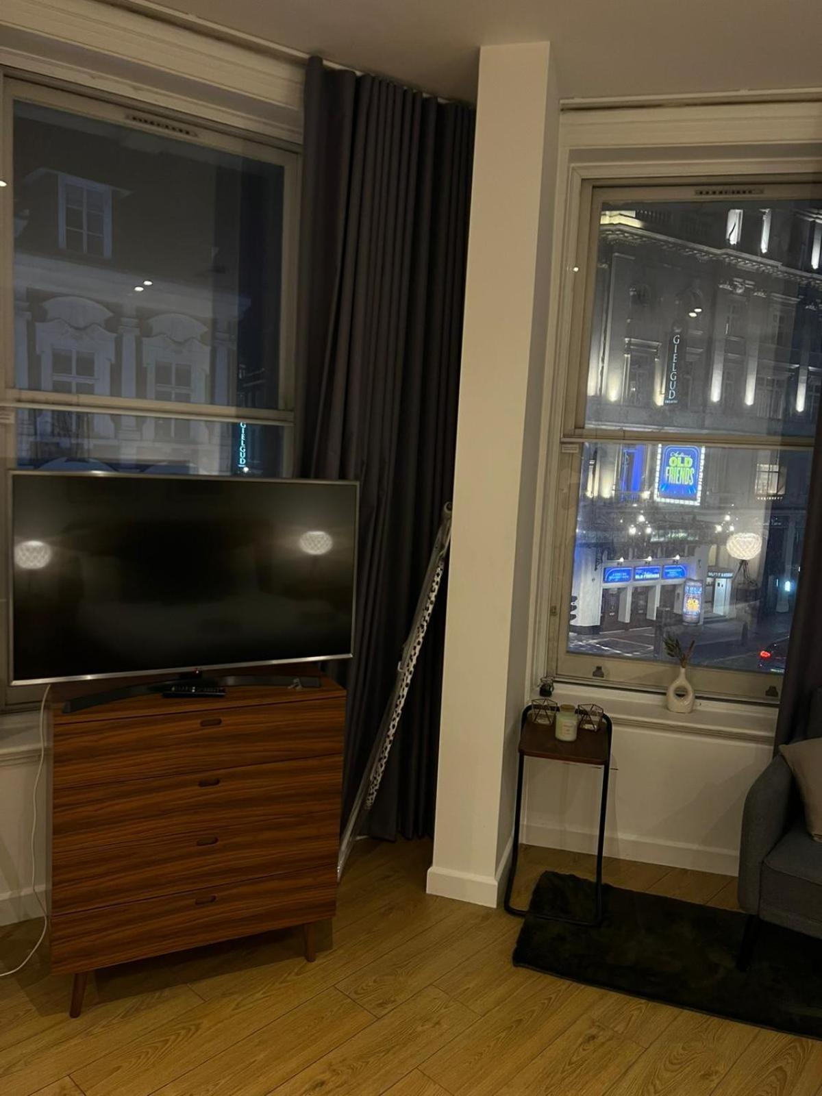 Tranquil 1 Bedroom Retreat In Piccadilly Vr4 ลอนดอน ภายนอก รูปภาพ
